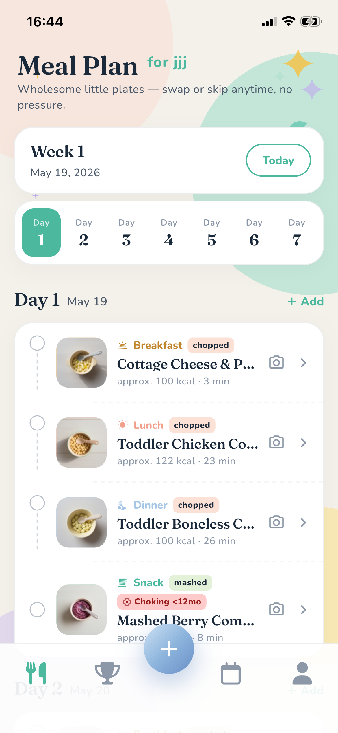 VitaBaby journal home screen showing a newborn’s feeds and weight trend